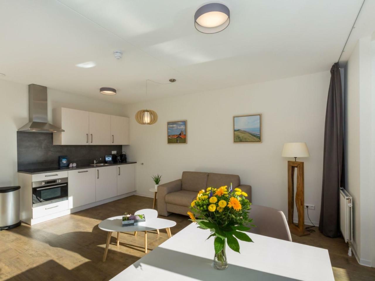 Luxurious Apartment In Zoutelande Near Beach Habitación foto
